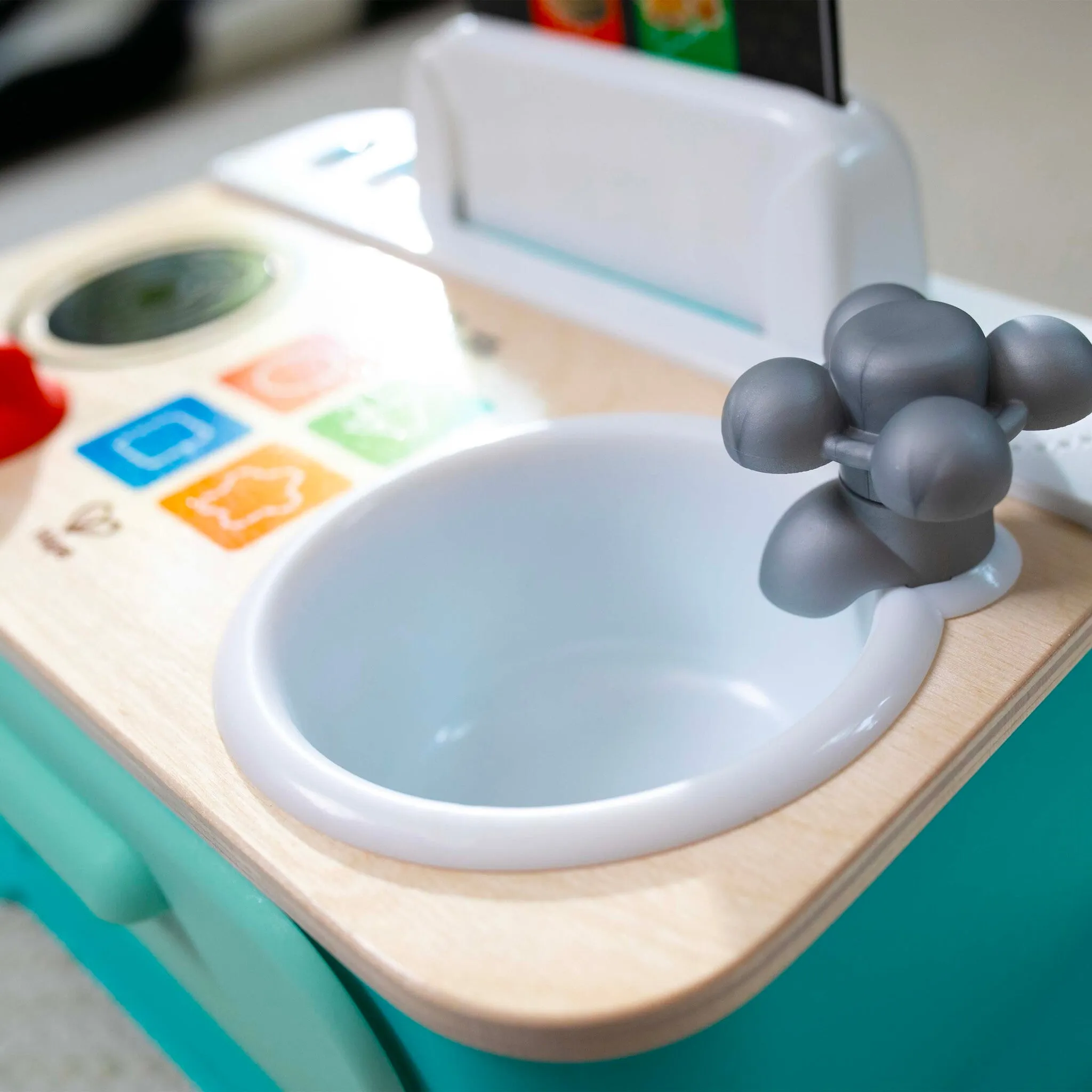 Baby Einstein - HAPE Magic Touch Kitchen Pretend to Cook Toy